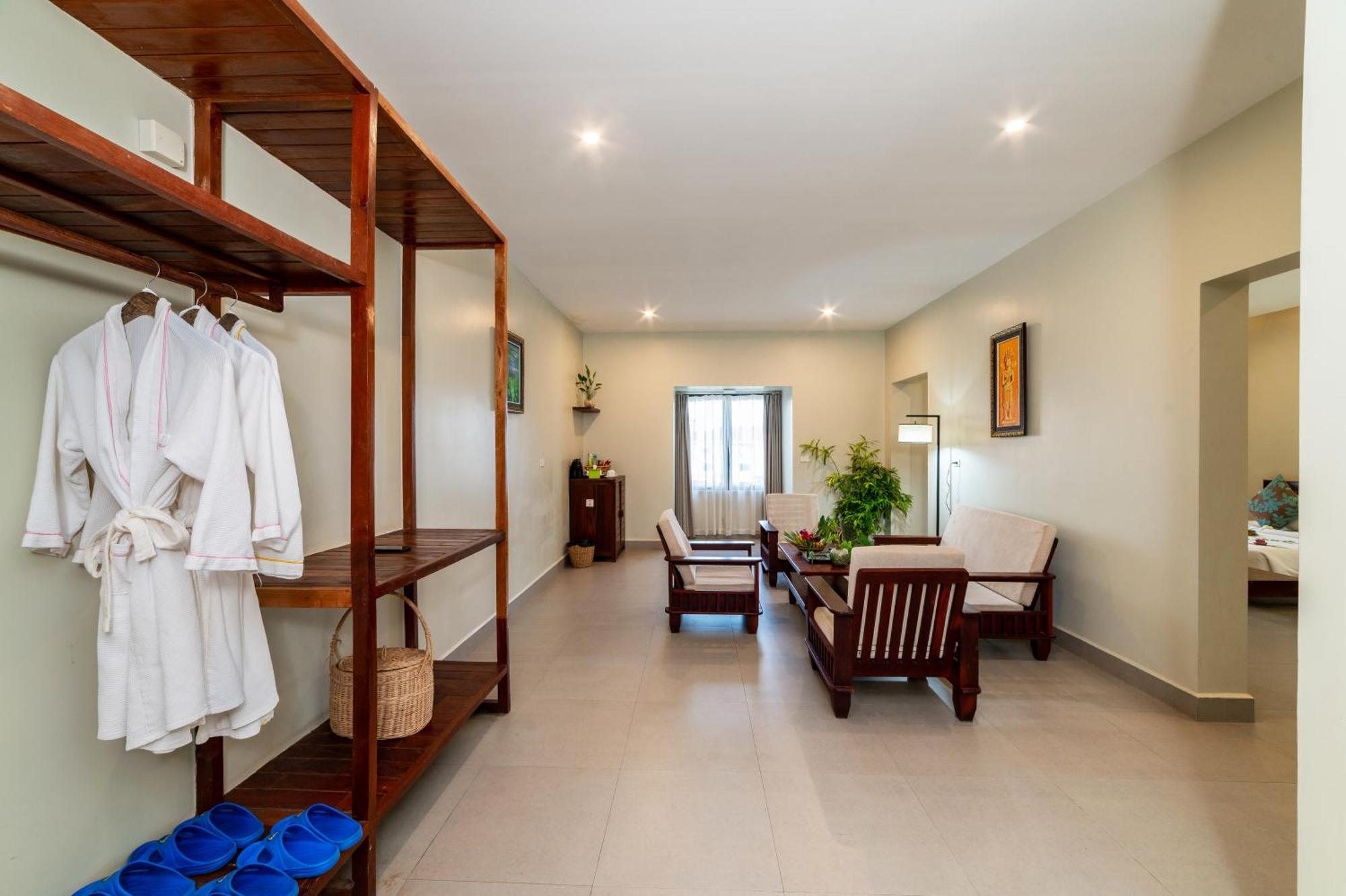 Bayon Modern Residence Сием Реап Екстериор снимка